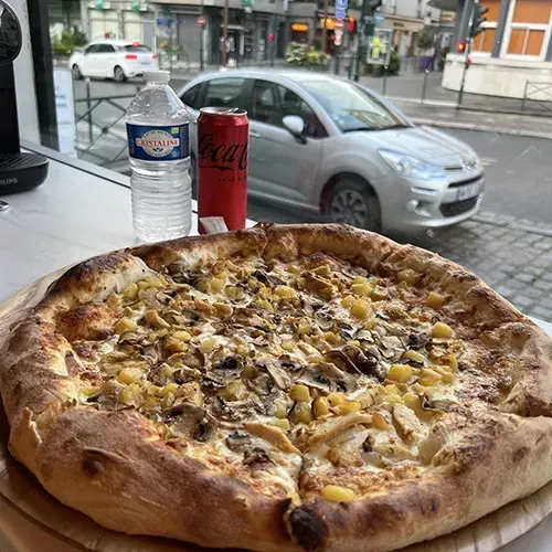 Pizza sauce blanche à Colombes